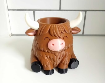 Highland cow planter