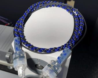 Rigel - Blue/Black - 9 awg effective cable gauge. 5 foot length