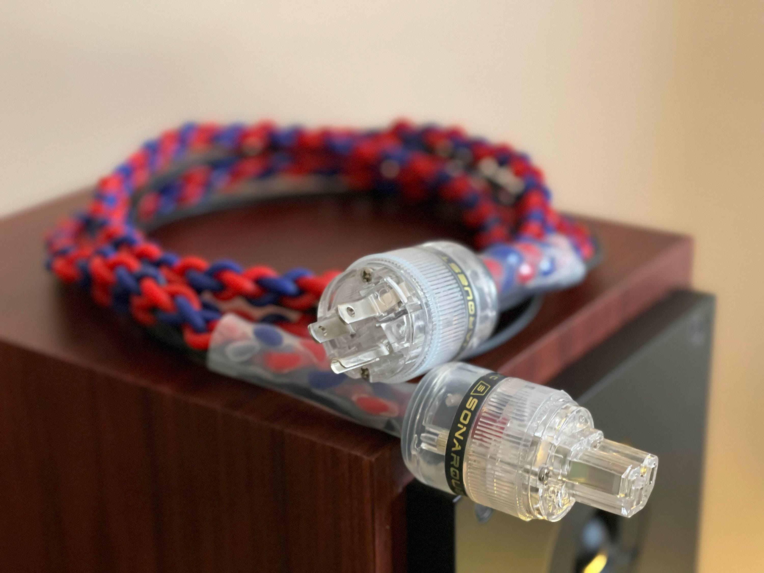 Rigel Copper Rigel - 6 Foot Power Cable Blue/white Pearl OFC, Red Copper Plugs. (9 ...