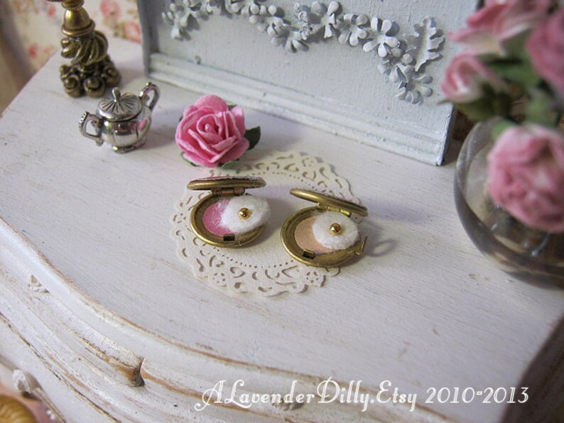 Ladies Compact for Dollhouse Etsy
