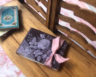 Vintage Distressed Folder with Photos and Memobilia for Dollhouse Miniatures 1/12