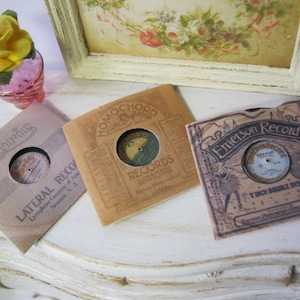 Gramophone Record 1915 Kit for Dollhouse 1:12th scale Miniature