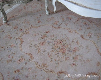 L 18th Century Soft Green/Beige NO FRINGE Dollhouse Rug 1:12th scale Miniature