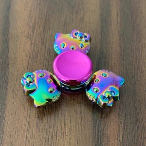 Bow Kitty Cat Head Fidget Spinner | Iridescent Metallic Rainbow Finish