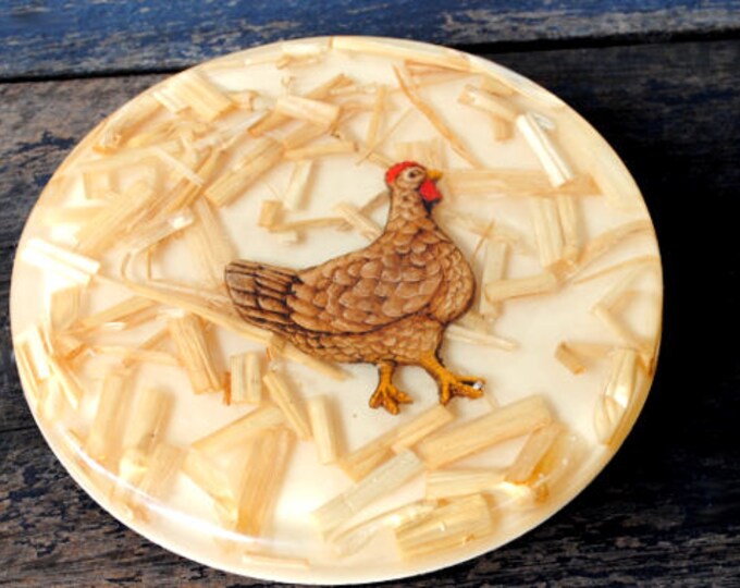 Vintage Chicken Hen Trivet, Country Kitchen Decor, Colorflo Pressed Farmhouse Hay Straw Pot