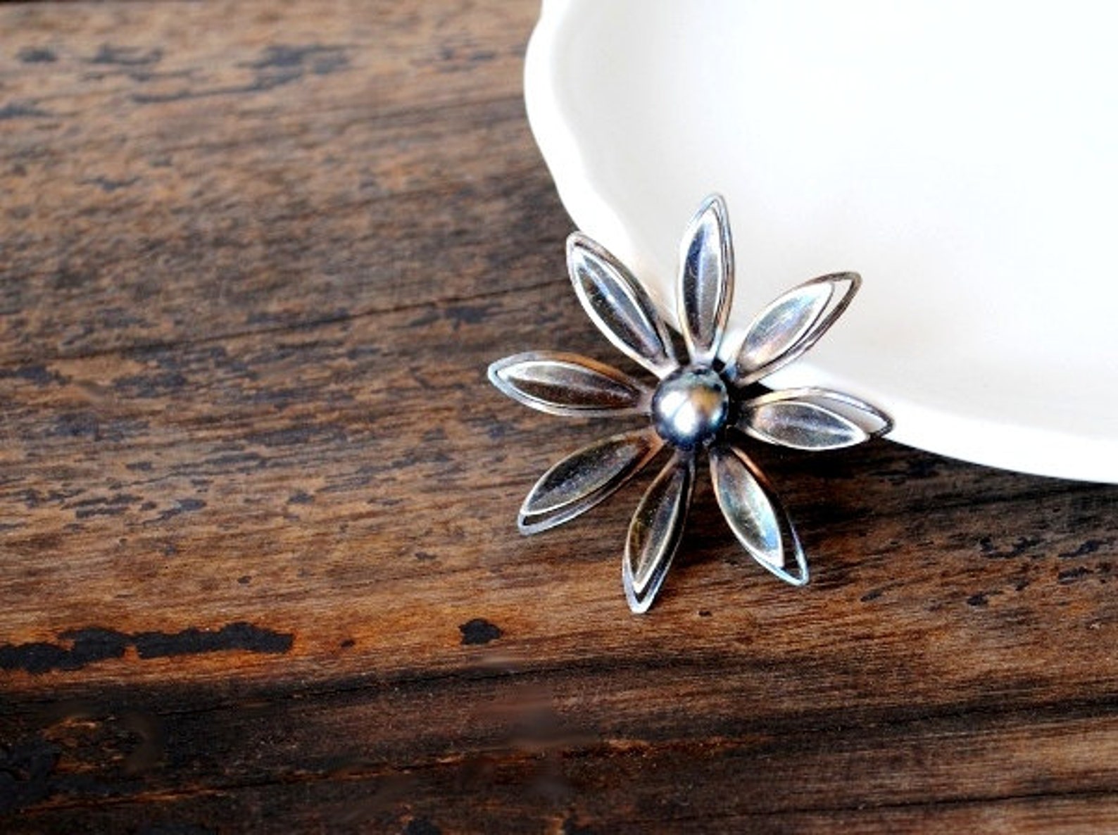 Unique Black Flower Pin Iridescent Metal 3D Vintage Brooch Etsy