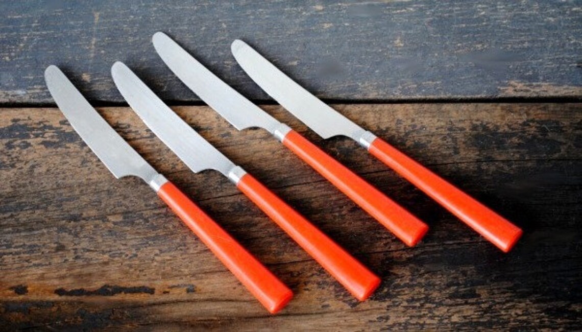 Vintage Butter Knives Retro Red Handle Stainless Flatware Etsy