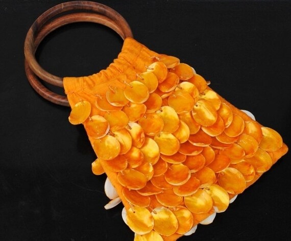 Vintage Evening Nag Purse, Mod Orange Seashell Be… - image 2