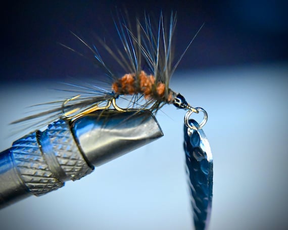 Brown Woolly Worm Hybrid Lure