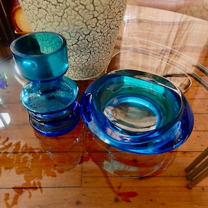 Vase and bowl - royal blue -- Mid Century  -