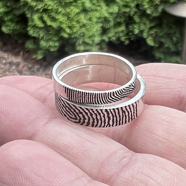 Fingerprint Ring, Thumbprint Ring Set Gift, His and Hers Fingerprint ring set, Customized Fingerprint Ring Gifts, Couples Matching Ring Gift