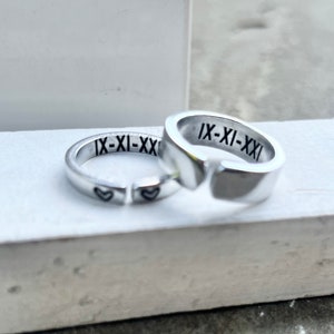 Custom Roman Numeral Date Rings: Matching Couple Jewelry Set