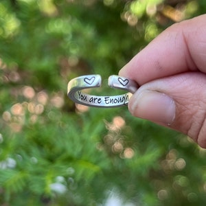 Vous êtes assez bague, bague inspirante et réglable, cadeau pour linspiration, bague inspirée du yoga, je suis assez bague, bijoux de motivation image 9