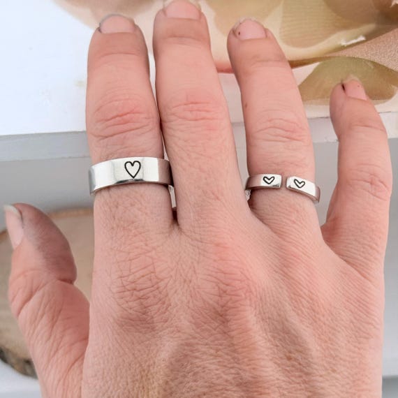 Boyfriend and girlfriend matching rings discount