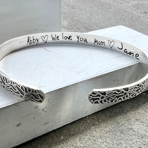 Pulsera de escritura a mano real, brazalete de escritura a mano real, puño de escritura a mano texturizado, mensaje escrito a mano, joyería de mensaje secreto plata de ley