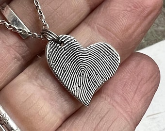 Charm de corazón con huella dactilar personalizado: joyería de plata de ley hecha a mano