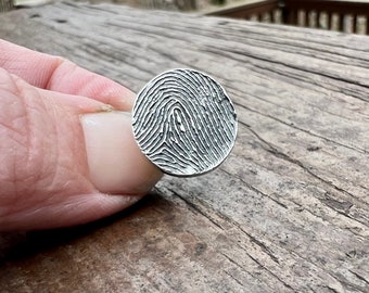 Fingerprint Pin, Thumbprint Lapel Pin, Fingerprint Pin, Thumbprint Pin, Memorial Lapel Pin, Fingerprint gift, Sterling Silver Lapel Pin