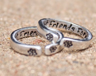 Best Friend Rings, Two Rings for Best Friends or sisters, Stackable and Adjustable, Best Friend Rings, Gift for Best Friend, BFF Best friend