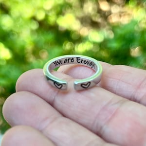 Vous êtes assez bague, bague inspirante et réglable, cadeau pour linspiration, bague inspirée du yoga, je suis assez bague, bijoux de motivation image 8