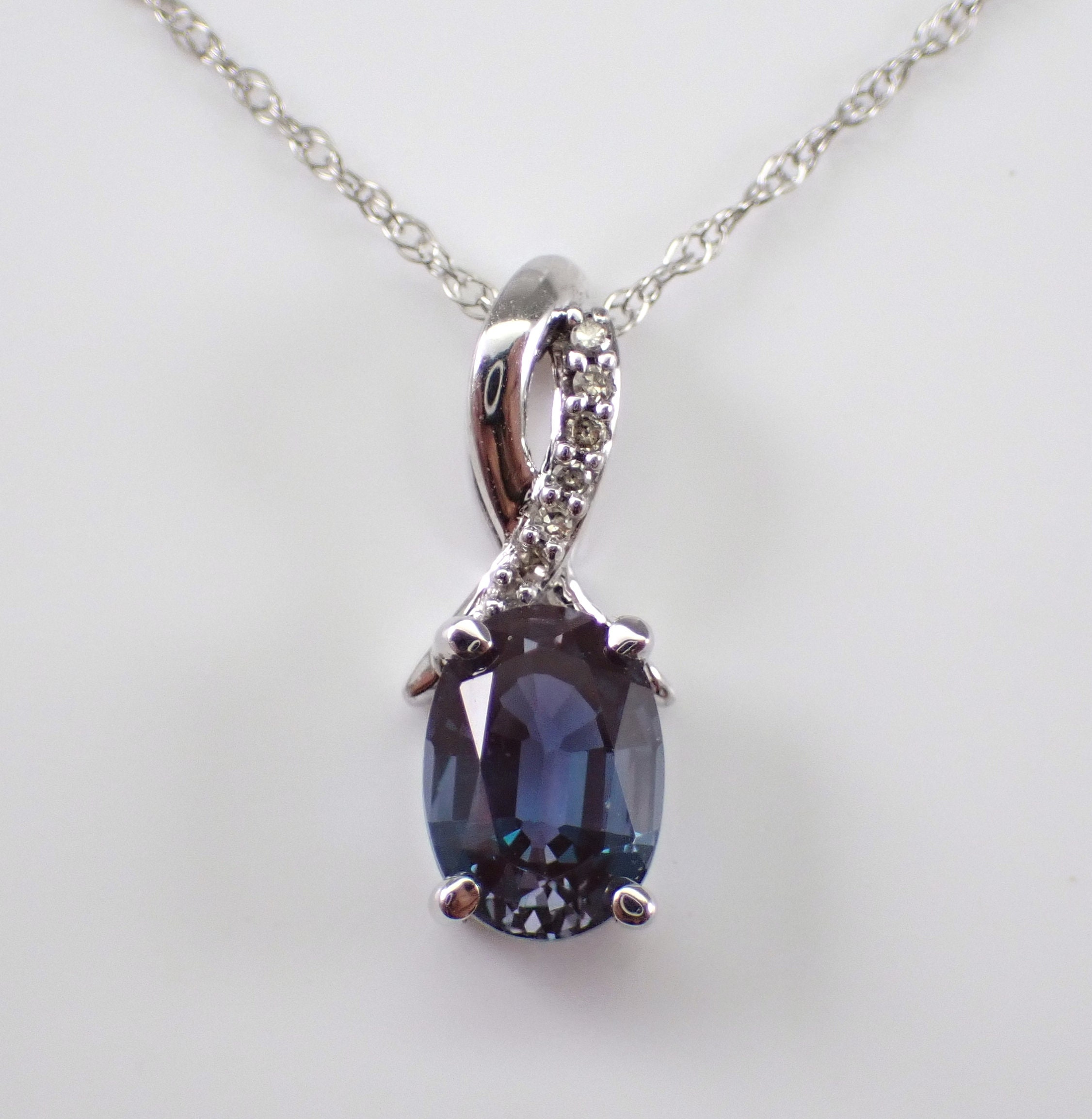 3-Stone Natural Alexandrite Necklace In White Gold - Ruby Lane