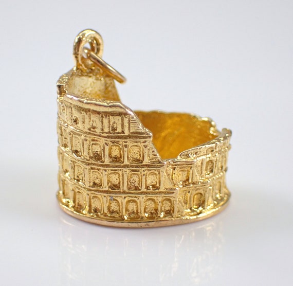 Vintage 18K Yellow Gold Colosseum Charm, Unique Rome Landmark Pendant, Rare Italian Collectible Fine Jewelry