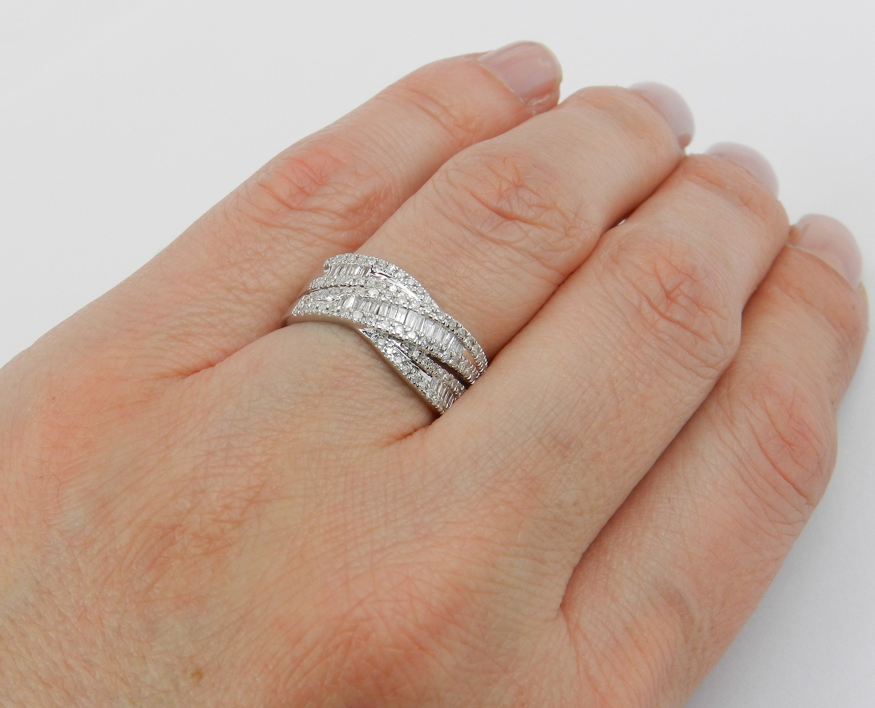 Diamond Wedding Ring Anniversary Band Crossover Ring 14K White Gold Size 7