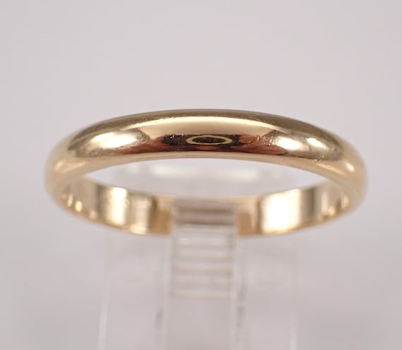 Vintage Solid 14k Yellow Gold Wedding Ring - Unique Engraved Stacking Anniversary Band - Estate Bridal Fine Jewelry Gift