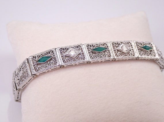 Art Deco White Gold and Diamond Filigree Bracelet