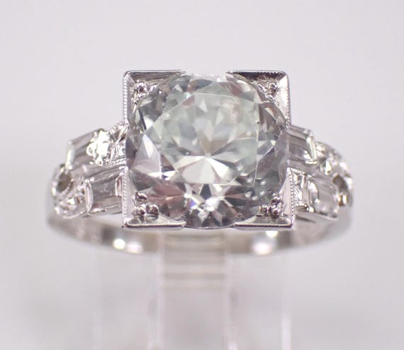 Antique Art Deco 18K White Gold Engagement Ring: Vintage Cubic Zirconia Solitaire Band