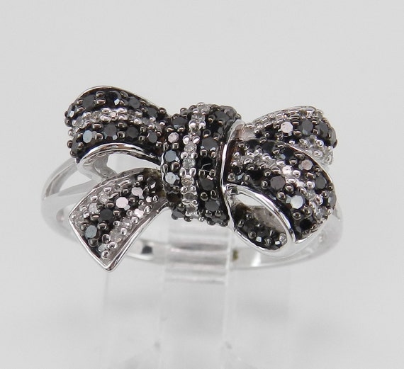 Black Diamond Bow Tie Ring White Gold Unique Fine Jewelry Gift Dainty Cluster Right Hand Ring Etsy Canada