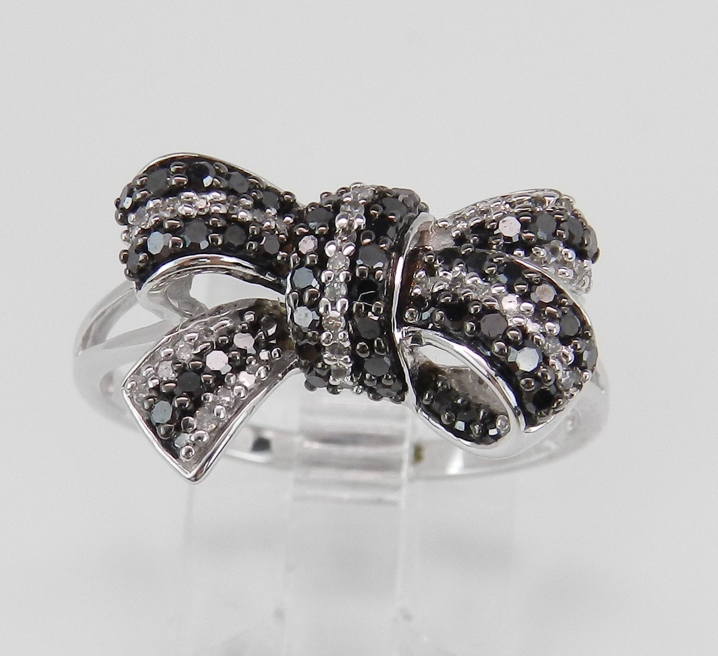 2 2/5 CT Diamond TW Fashion Ring 14k Gold White GH I1 – Fay Jewels