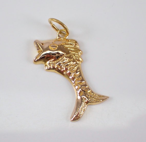 Vintage 14K Yellow Gold Fish Pendant - Antique Pieces Sea Life Sign Charm for Necklace or Bracelet