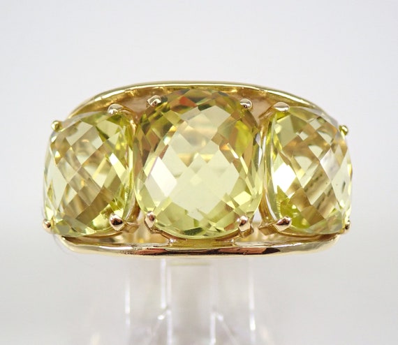 Vintage 15 ct Lemon Quartz Cushion Cut Ring 18K Yellow Gold Three Stone Band Size 6