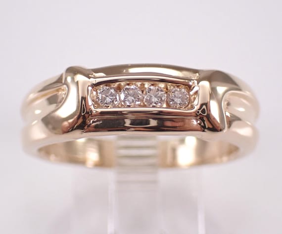 Estate 14K Yellow Gold Diamond Wedding Ring - Bridal Anniversary Band for Him