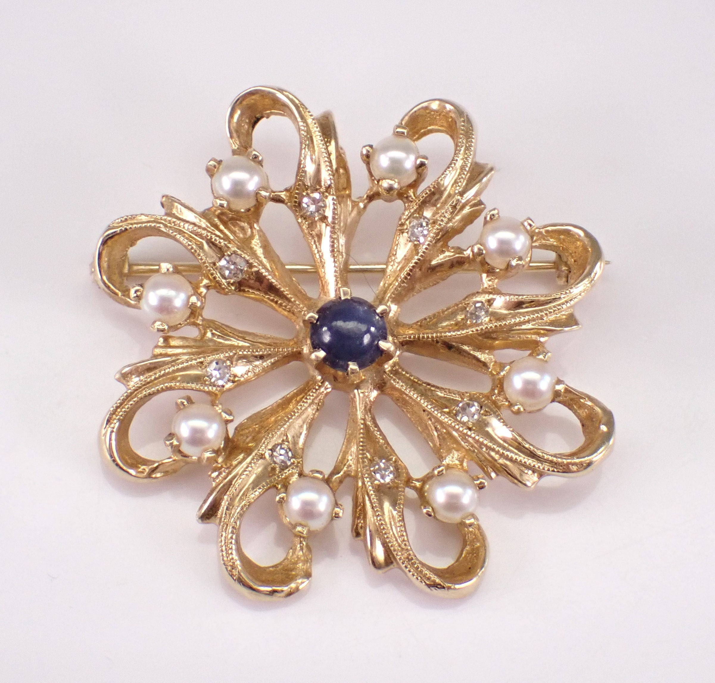 Sapphire brooch pin jewelry outlet