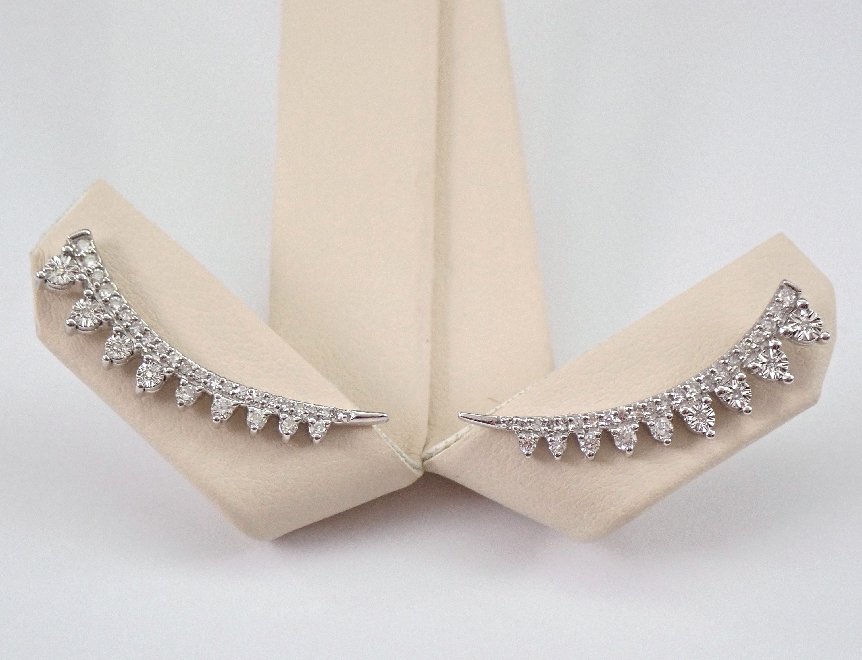 Diamante store ear climber