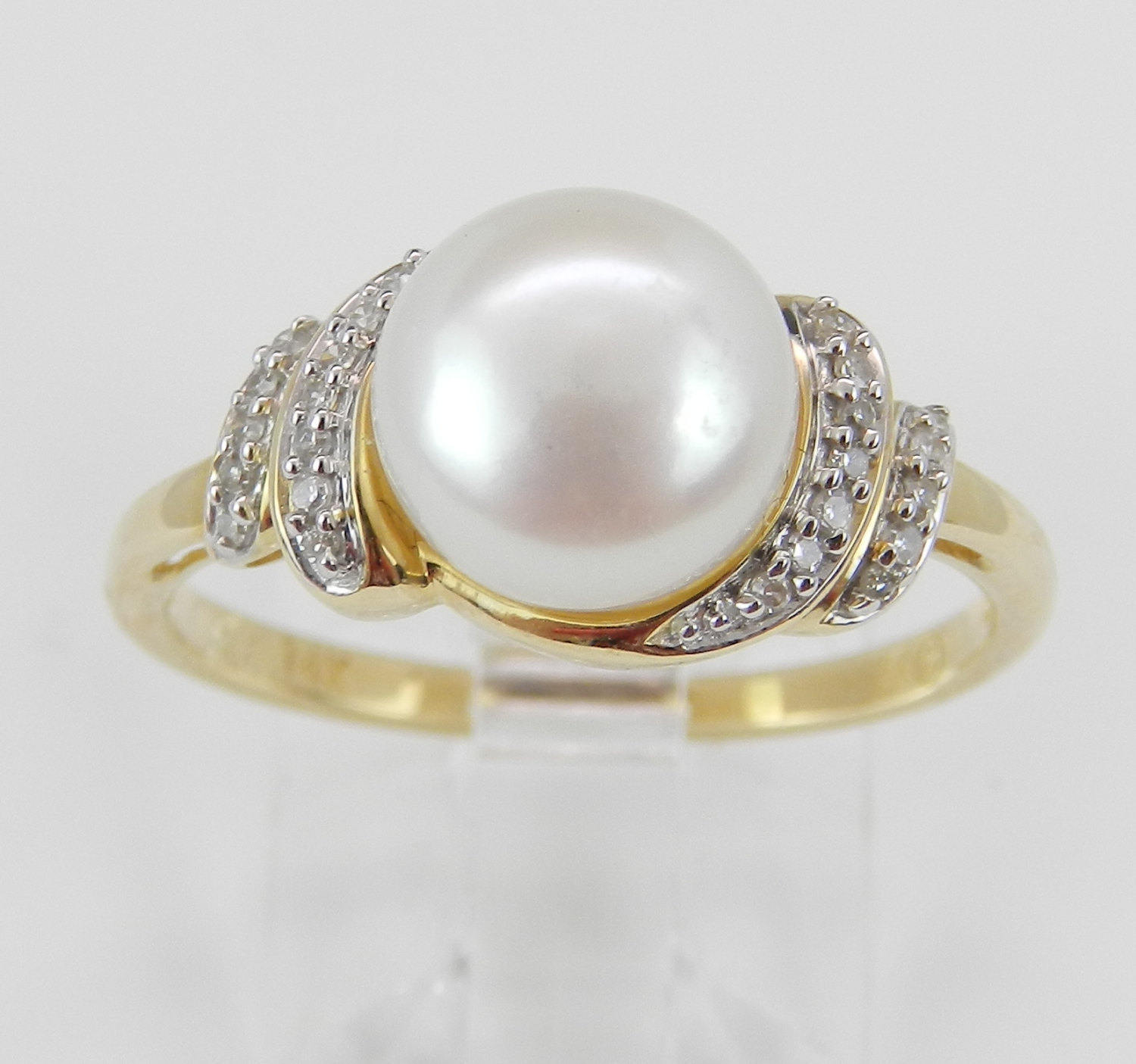 14K Yellow Gold Diamond and Pearl Engagement Ring Promise Ring Size 7