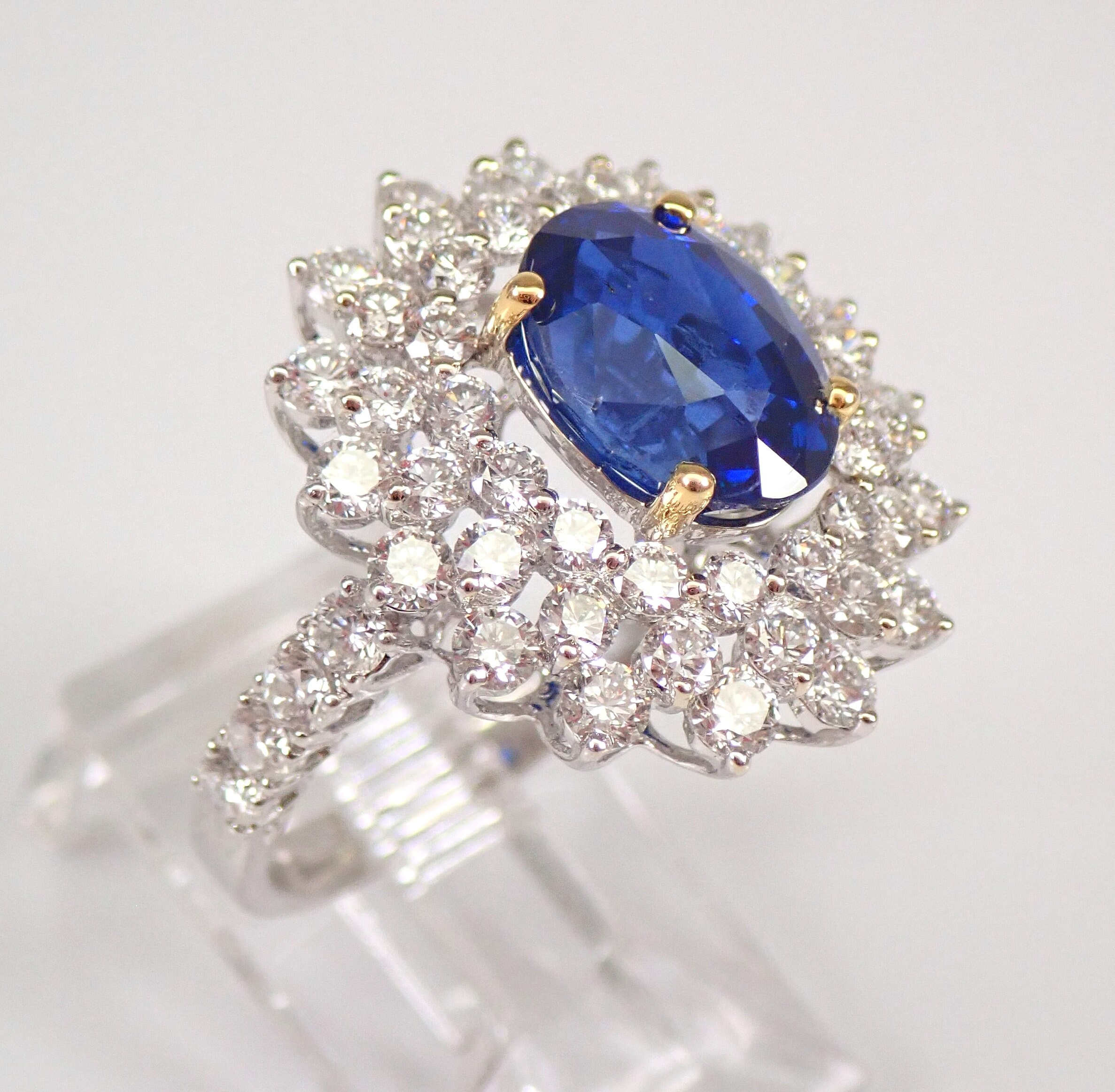 6 2024 carat sapphire