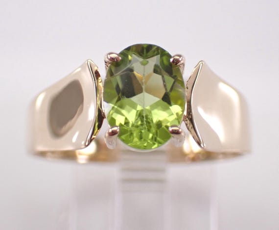 Vintage Peridot Solitaire Engagement Ring - 14K Yellow Gold Gemstone Band - August Birthstone Fine Jewelry Gift