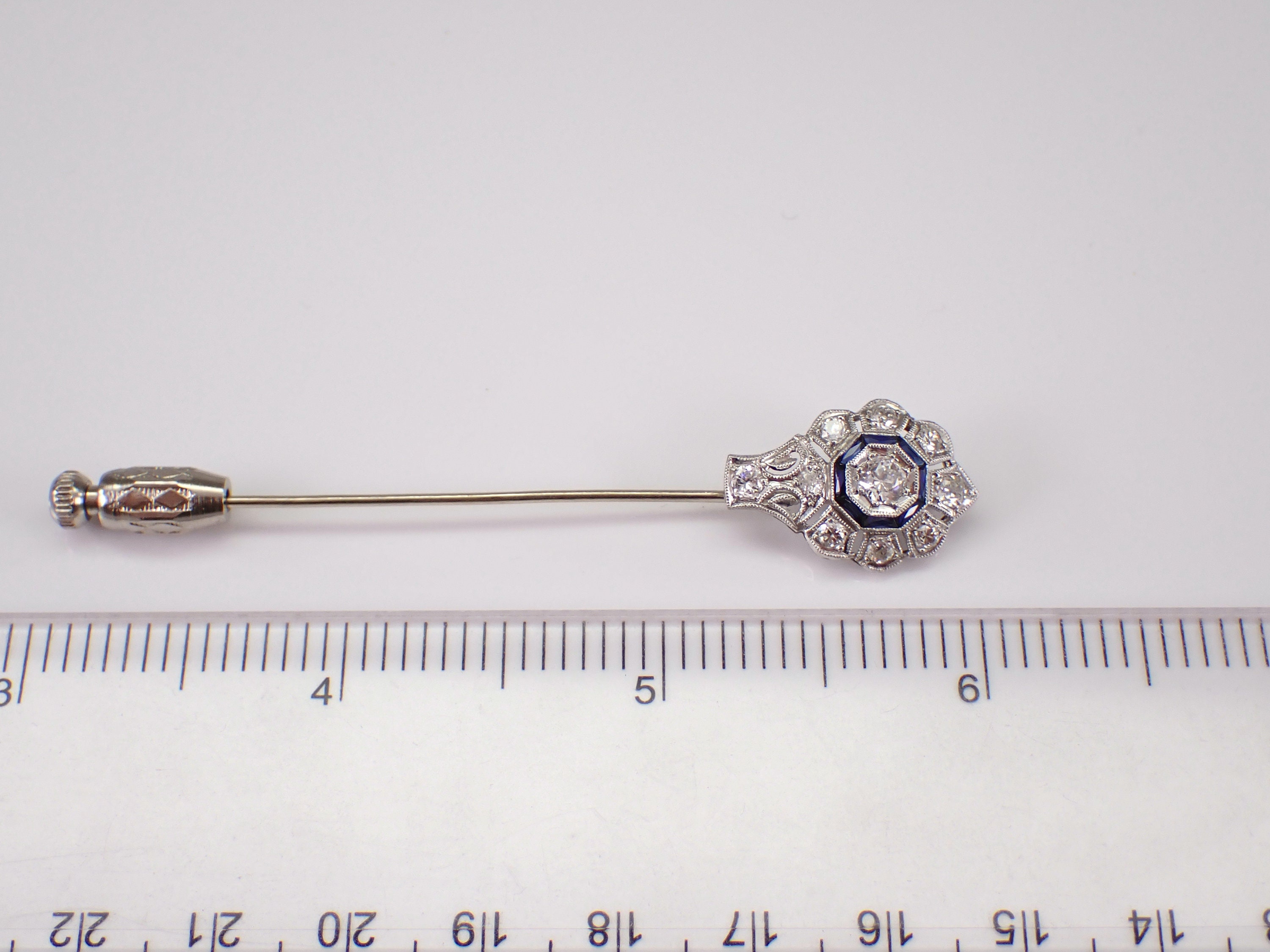 トップ Pin Stick Sapphire and Diamond Antique - Platinum Deco Art ダイヤモンド