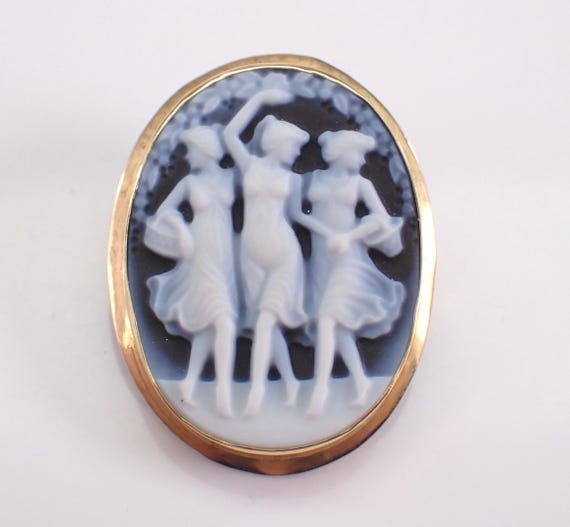 18K Yellow Gold Blue Agate Cameo Brooch: Unique Antique Vintage Pendant Pin
