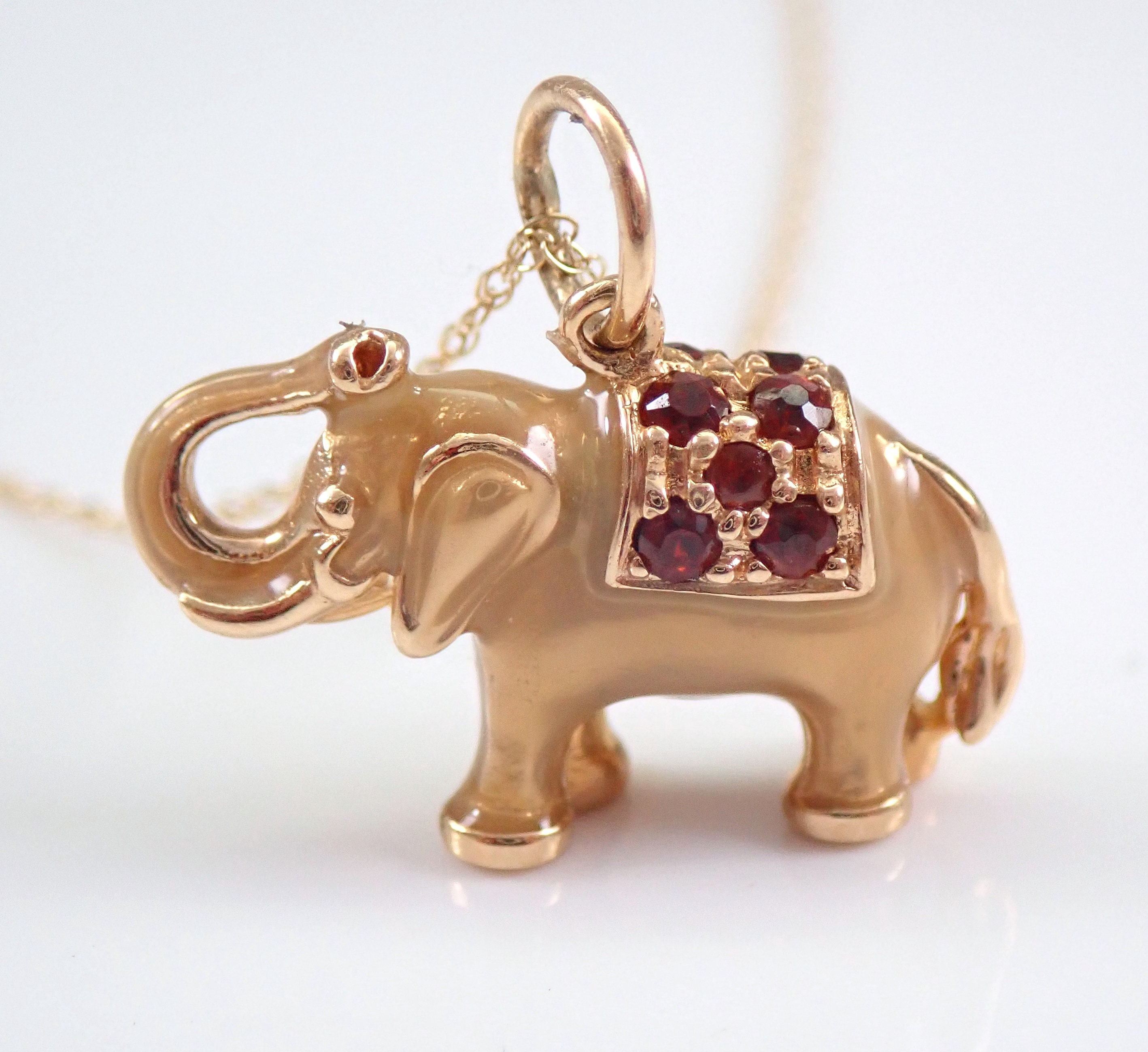 Mother of Pearl carved elephant pendant necklace of Sterling Silver – LDE  Affinity Jewelry