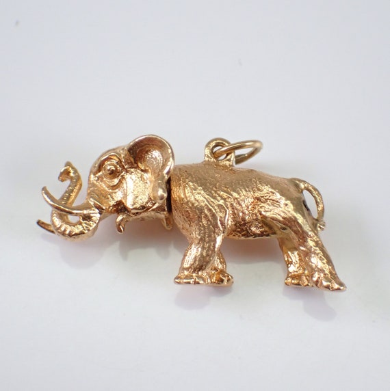 Vintage 14K Yellow Gold Elephant Charm, Movable Turning Head Pendant, Adorable Gift for Bracelet or Necklace