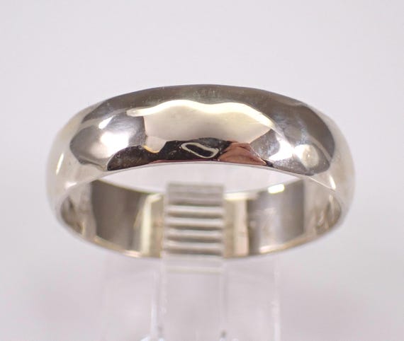 Vintage 14K White Gold Wedding Ring: Estate Bridal Anniversary Band, Engraved Size 10.5