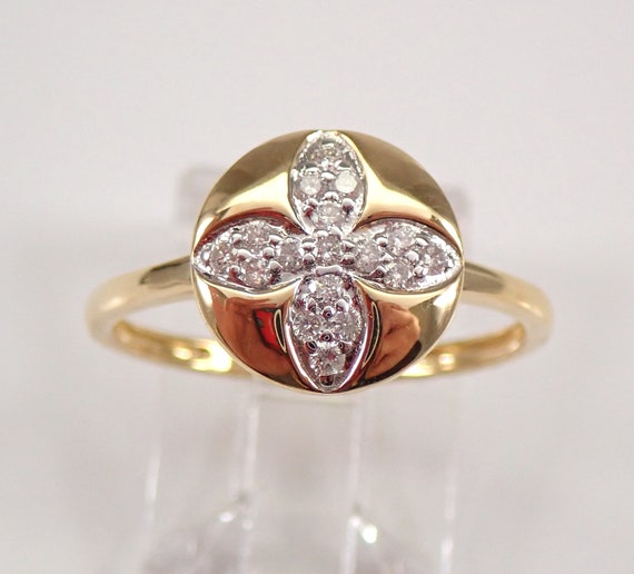 Yellow Gold Diamond Clover Cluster SIGNET Ring Size 7.25 Birthday Christmas Gift