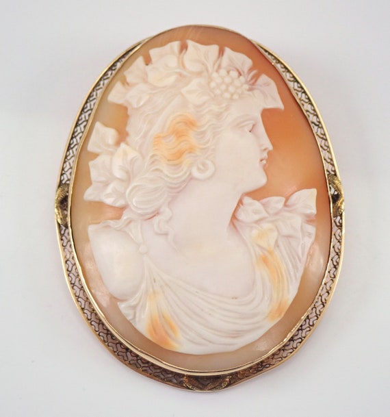 Large 14K Yellow Gold Cameo Brooch - Unique Antique Fine Jewelry Collectible - 50s Vintage Pendant Pin Gift