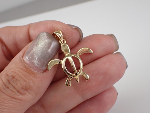 Vintage 14k Yellow Gold Turtle Charm Pendant - Tortoise Animal Jewelry for Necklace or Bracelet