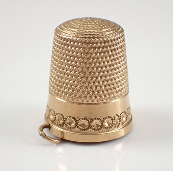 Vintage 14K Yellow Gold Thimble Charm - Unique Antique Finger Cap Pendant for Necklace or Bracelet