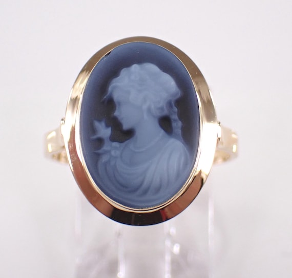 Vintage 18K Yellow Gold Cameo Ring, Antique Blue Agate Solitaire Band