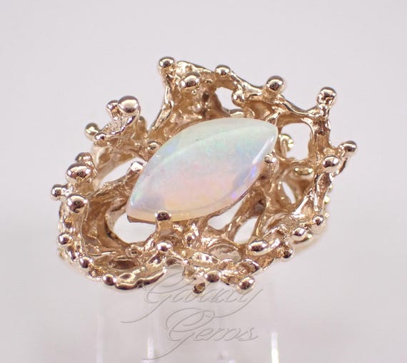 Vintage 14K Yellow Gold Opal Ring: GalaxyGems Estate Fine Jewelry